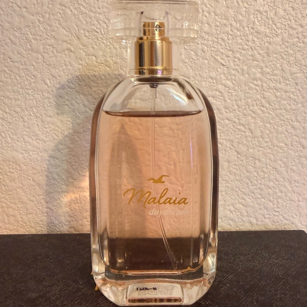 Hollister Malaia Daydream Discontinued